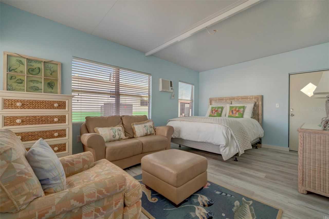 247 Palm Lane, Palmetto, FL 34221 Photo