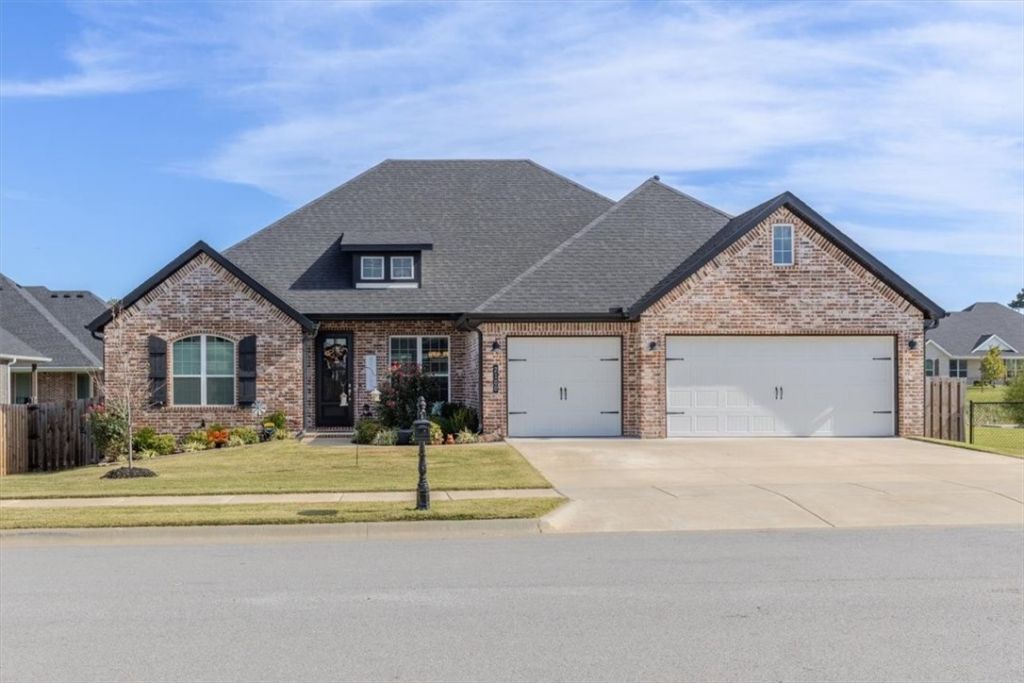 2100 Crandall Road Pea Ridge, AR 72751