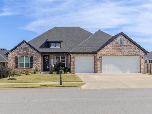 2100 Crandall Road, Pea Ridge, AR 72751
