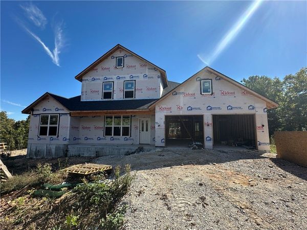 19 Lasswade Circle, Bella Vista, AR 72715