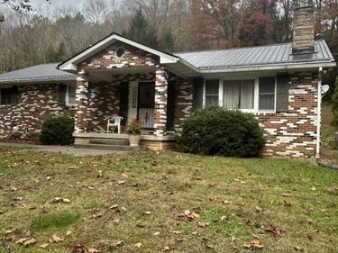 6801 Heaston Ridge Road, Rock Cave, WV 26234