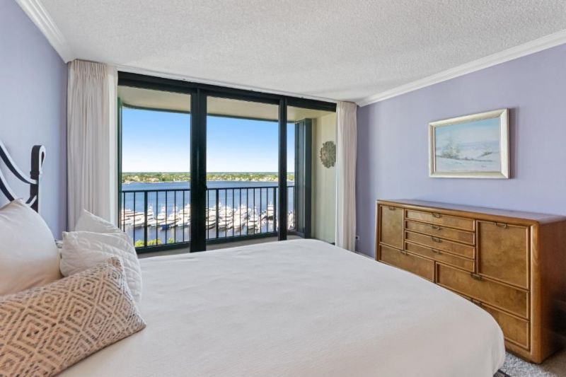 136 Lakeshore Drive, Unit Ph10, North Palm Beach, FL 33408 Photo