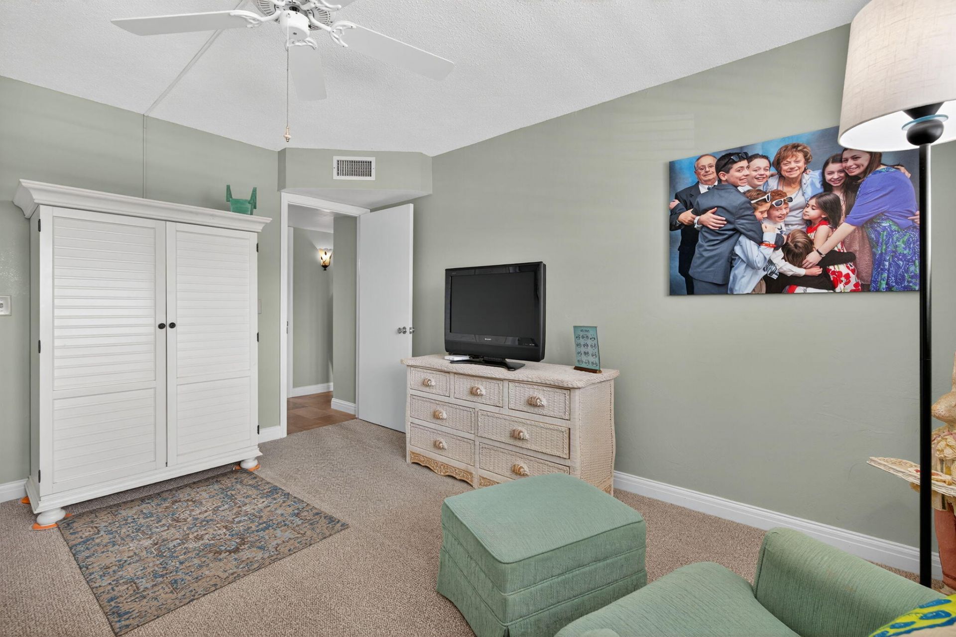 36 Yacht Club Drive, Unit 307, North Palm Beach, FL 33408 Photo