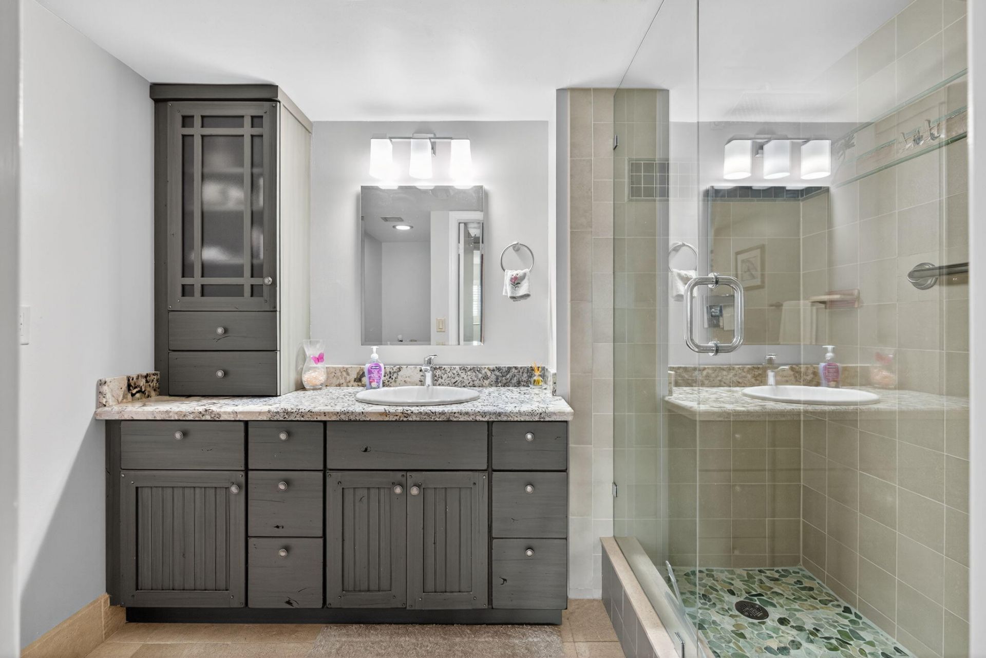 36 Yacht Club Drive, Unit 307, North Palm Beach, FL 33408 Photo