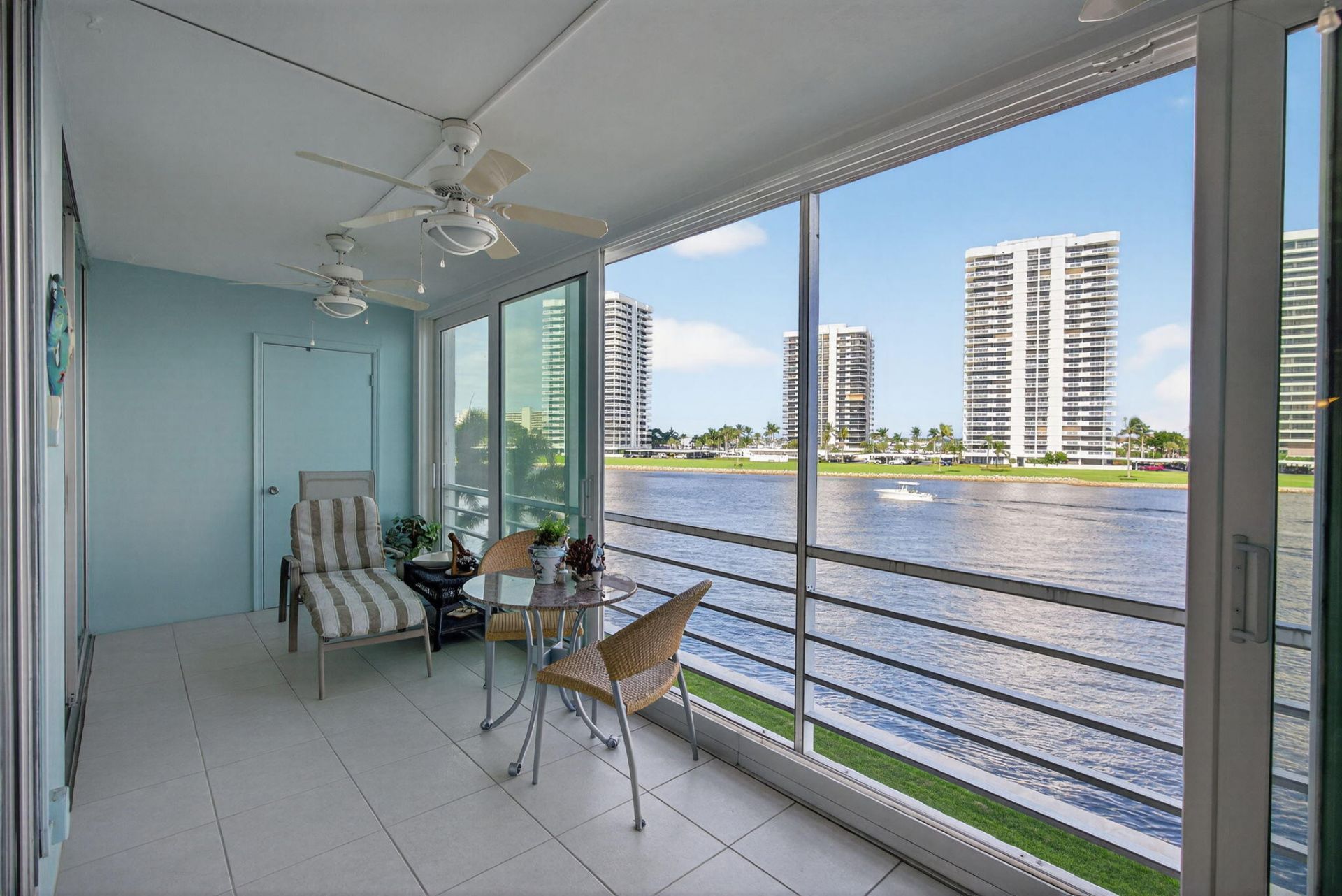 36 Yacht Club Drive, Unit 307, North Palm Beach, FL 33408 Photo