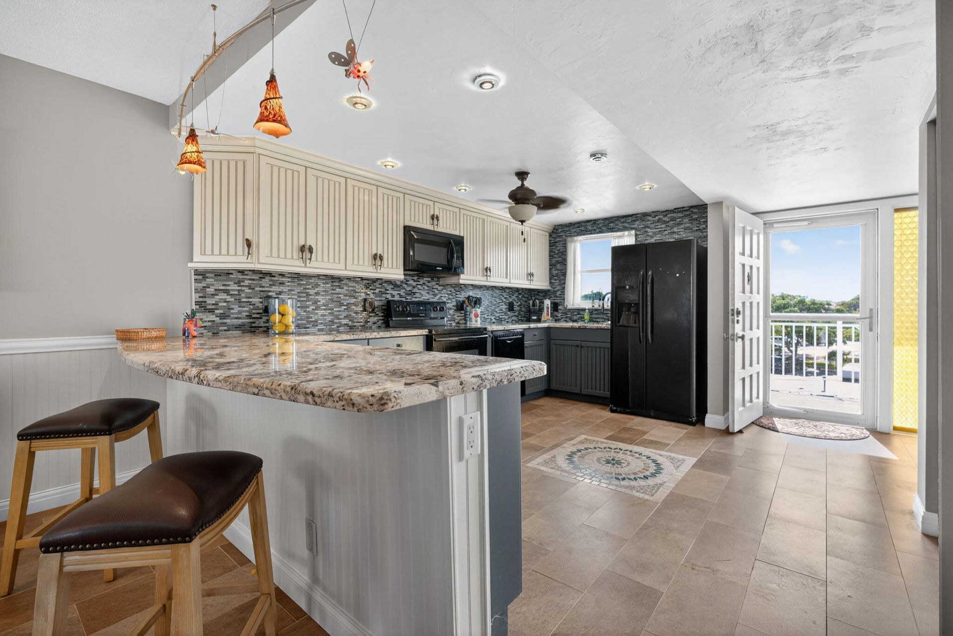 36 Yacht Club Drive, Unit 307, North Palm Beach, FL 33408 Photo