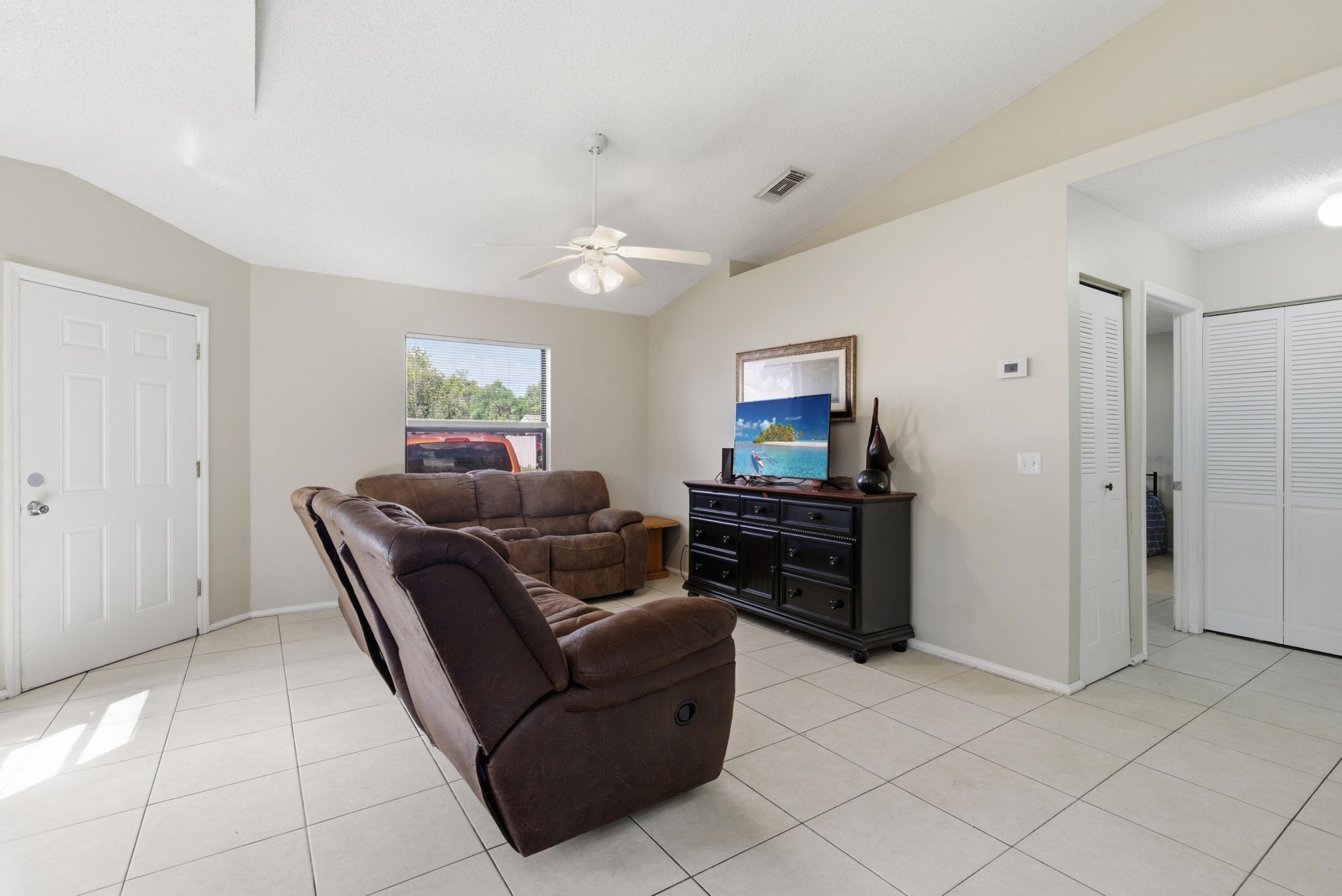 2832 Stoneway Lane, Unit B, Fort Pierce, FL 34982 Photo