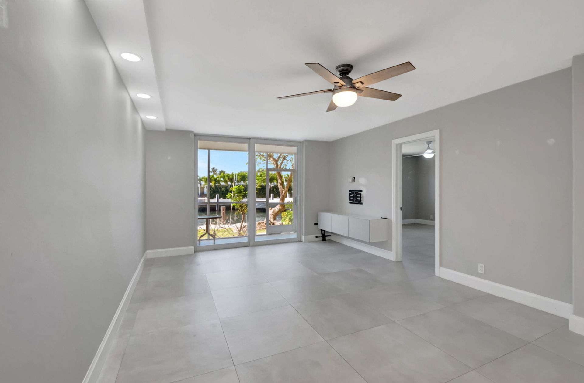 750 NE Spanish River Boulevard, Unit 103, Boca Raton, FL 33431 Photo