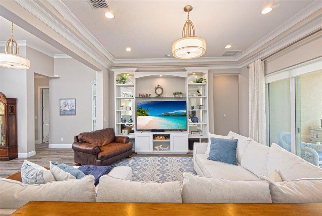 11400 SW Hillcrest Circle, Port Saint Lucie, FL 34987 Photo