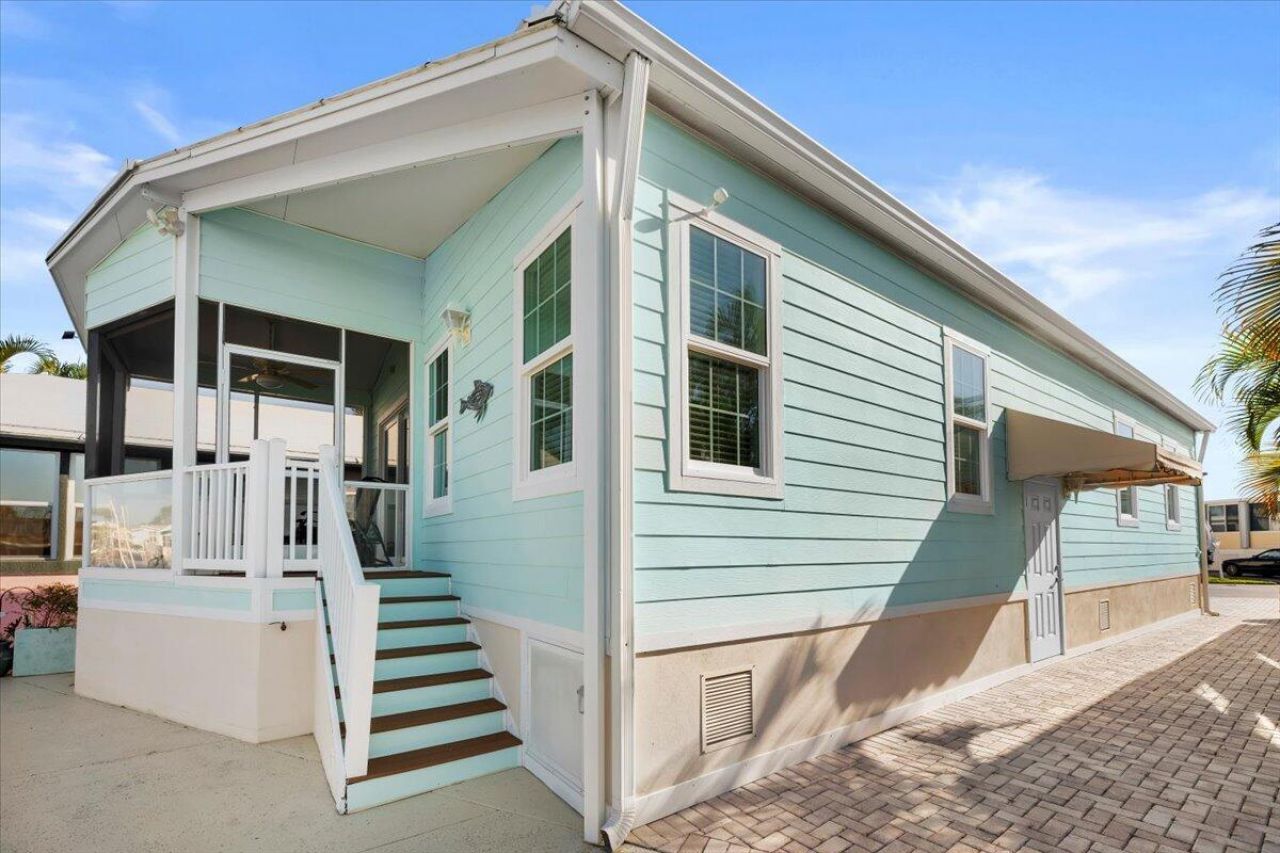 10701 S Ocean Drive, Unit 827, Jensen Beach, FL 34957 Photo