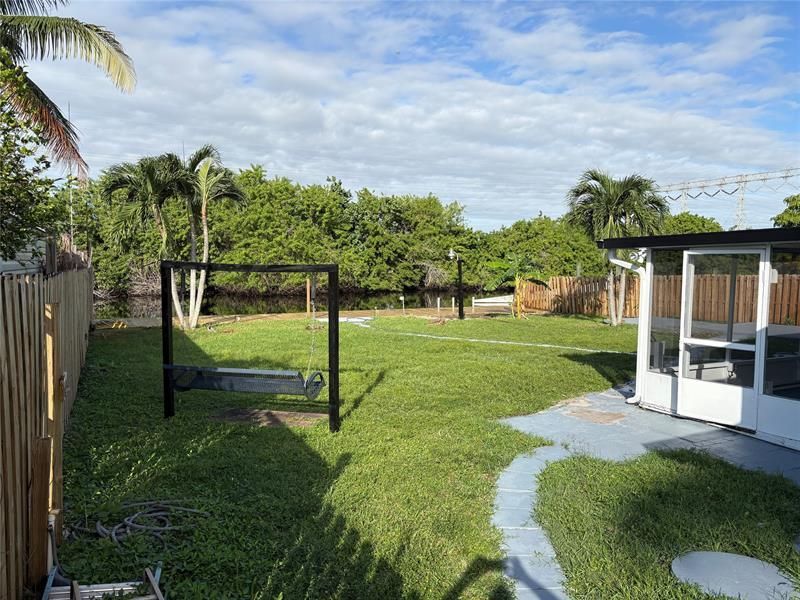 4697 SW 35th Avenue, Fort Lauderdale, FL 33312 Photo