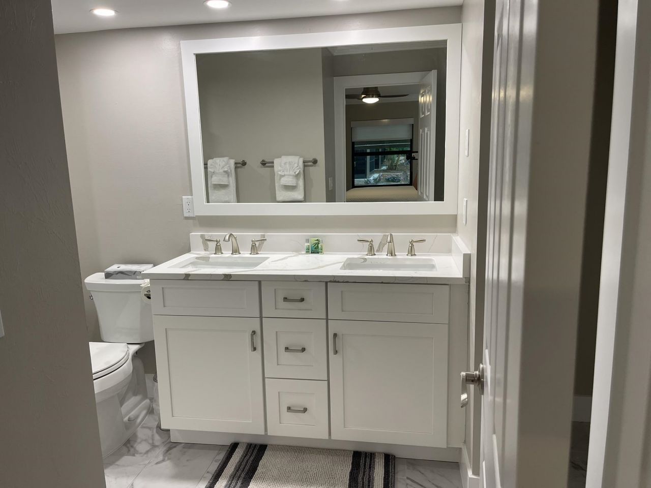 845 E Gulf Dr, Unit 811, Sanibel, FL 33957 Photo