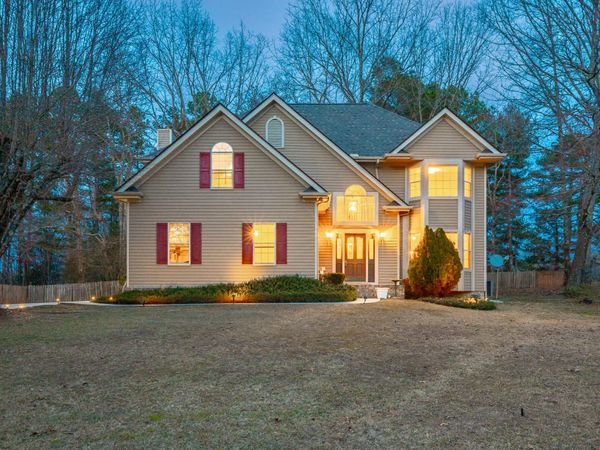 5311 Kellys Point, Ooltewah, TN 37363