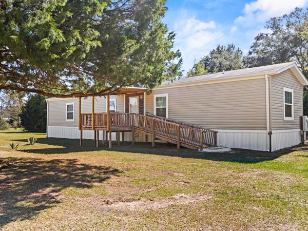 7419 Pappa Lawrence Road, Laurel Hill, FL 32567