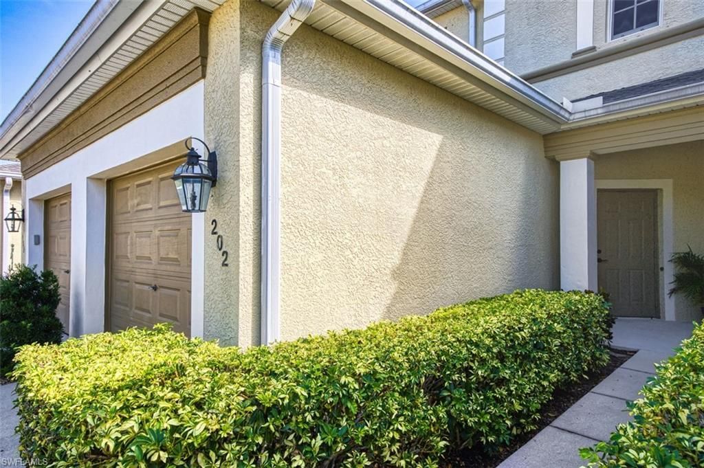 14732 Calusa Palms Dr, Unit 202, Fort Myers, FL 33919 Photo