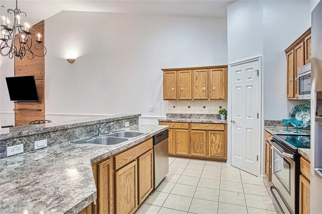 14732 Calusa Palms Dr, Unit 202, Fort Myers, FL 33919 Photo