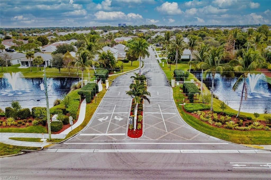 14732 Calusa Palms Dr, Unit 202, Fort Myers, FL 33919 Photo