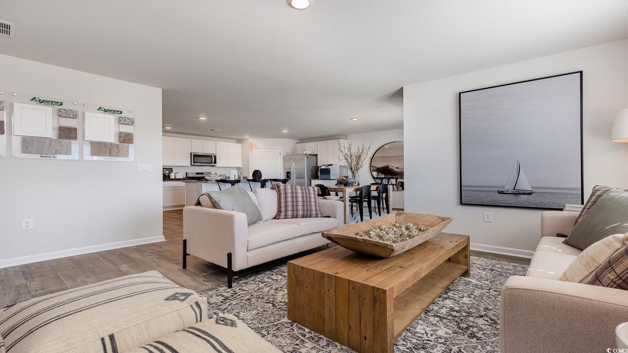 267 Ridley St Photo 11