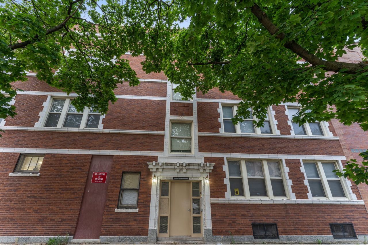 12 N Mayfield Avenue, Unit 3N, Chicago, IL 60644 Main Photo