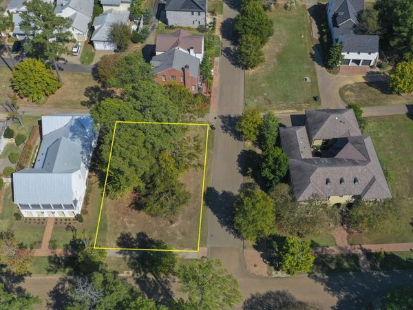 126 W Florida Boulevard, Madison, MS 39110