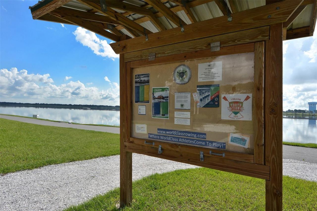 7038 Woodmore Terrace, Lakewood Ranch, FL 34202 Photo