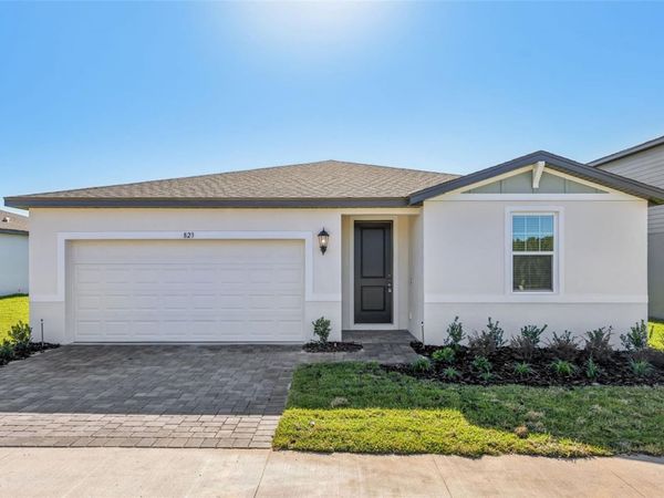 823 SUNSHOWER DRIVE, LADY LAKE, FL 32159