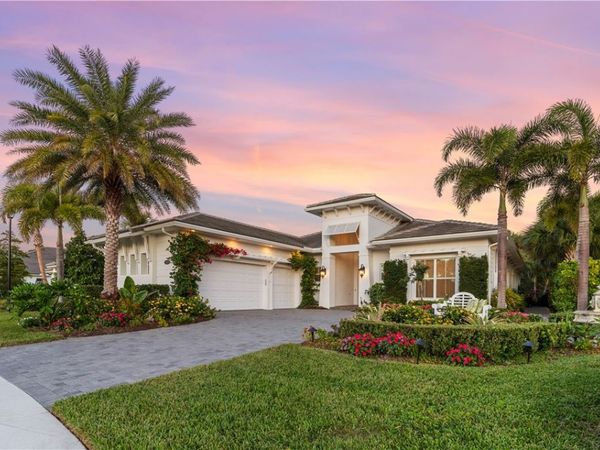 202 Strand Square, Vero Beach, FL 32963