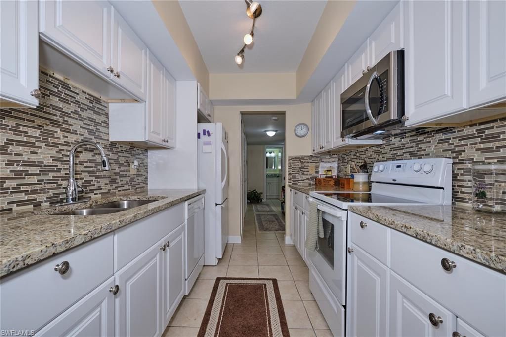 4924 Viceroy St, Unit B1, Cape Coral, FL 33904 Photo