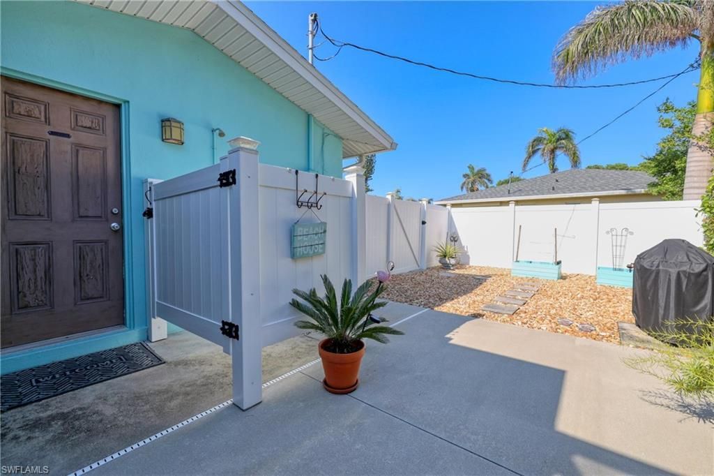 7238 Emily Dr, Fort Myers, FL 33908 Photo
