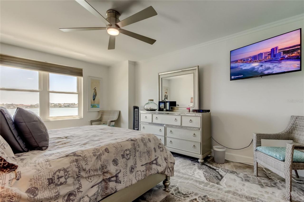 5200 Brittany Drive S, Unit 204, Saint Petersburg, FL 33715 Photo