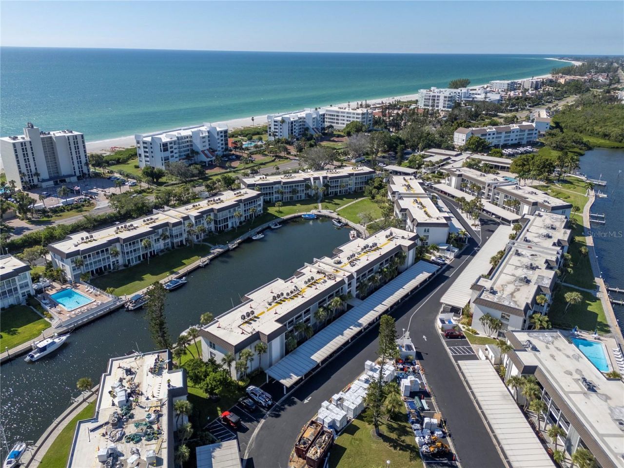 4390 Exeter Drive, Unit 305, Longboat Key, FL 34228 Photo