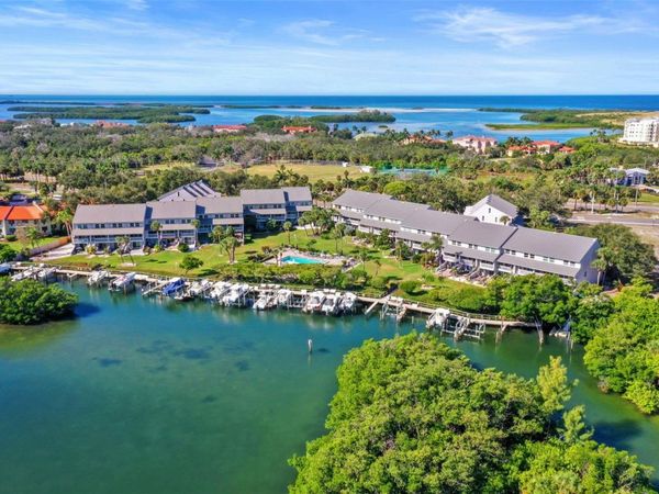 1355 PINELLAS BAYWAY S, Unit 19, ST PETERSBURG, FL 33715