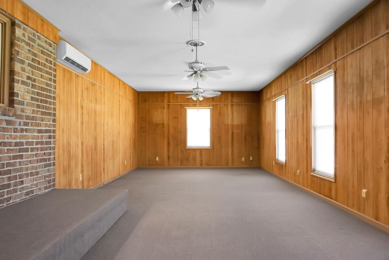 1763 Kingstree Highway Photo 17