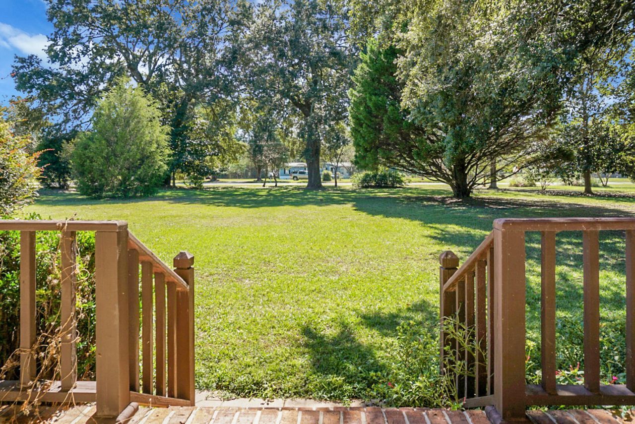 1763 Kingstree Highway Photo 5