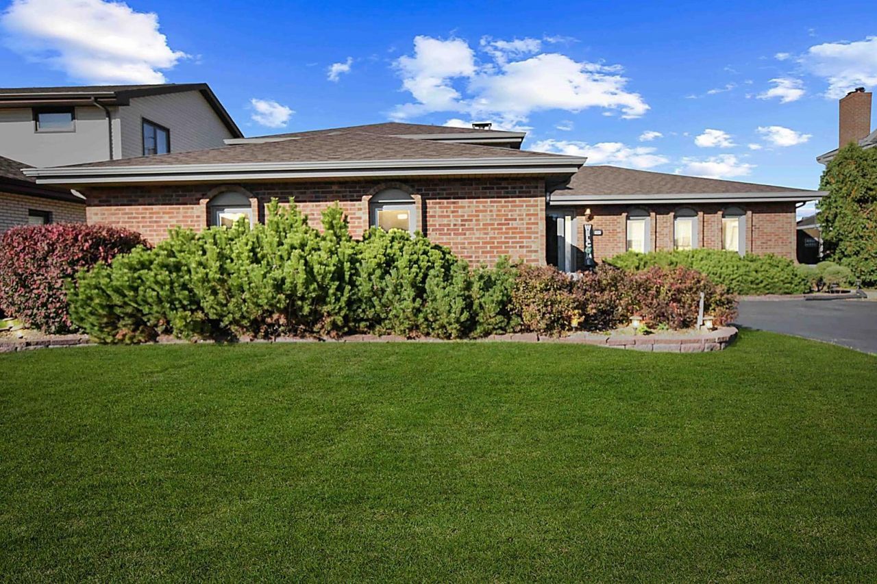 3328 193rd Street, Lansing, IL 60438 Main Photo