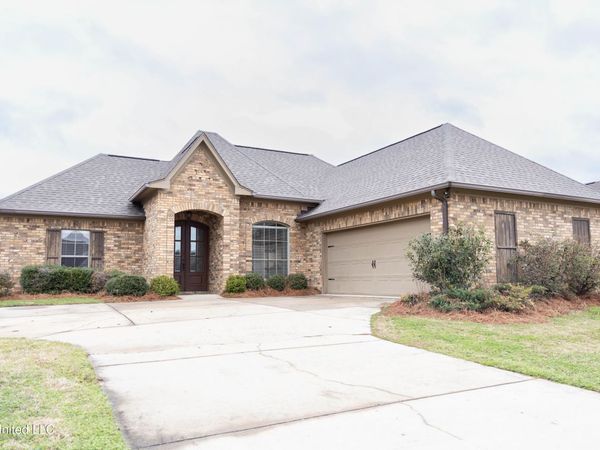 116 Essen Lane, Madison, MS 39110
