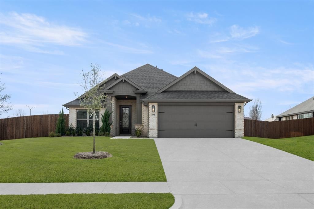 272 Sparkling Springs Drive, Waxahachie, TX 75165 Main Photo
