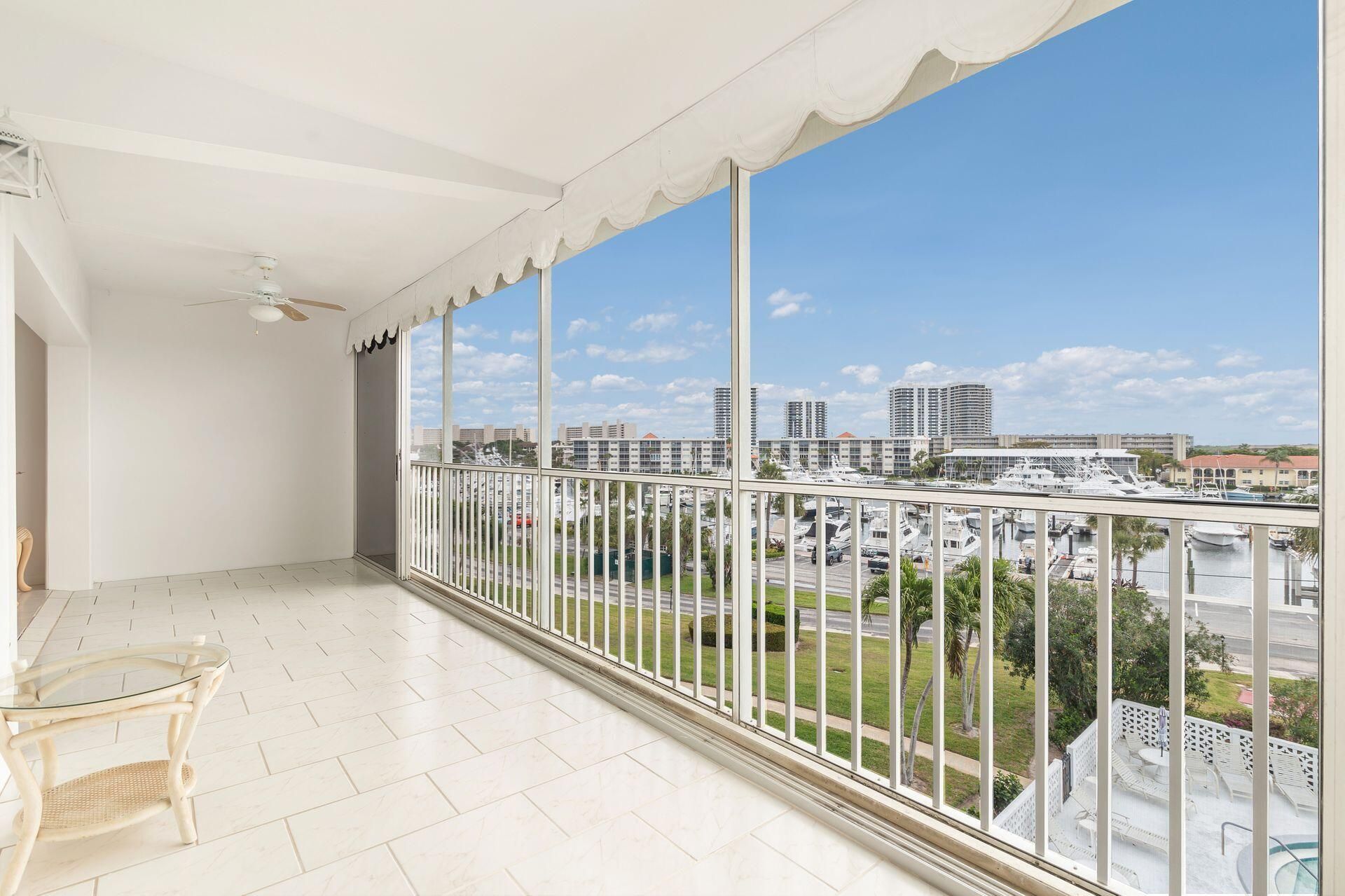 907 Marina Drive, Unit 402, North Palm Beach, FL 33408 Photo