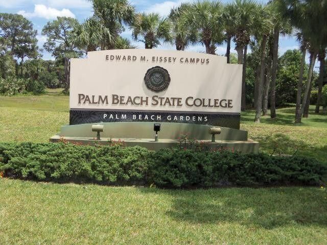 907 Marina Drive, Unit 402, North Palm Beach, FL 33408 Photo