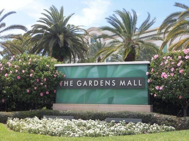 907 Marina Drive, Unit 402, North Palm Beach, FL 33408 Photo