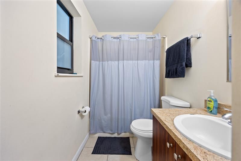 1421 NE 5th Ter, Fort Lauderdale, FL 33304 Photo