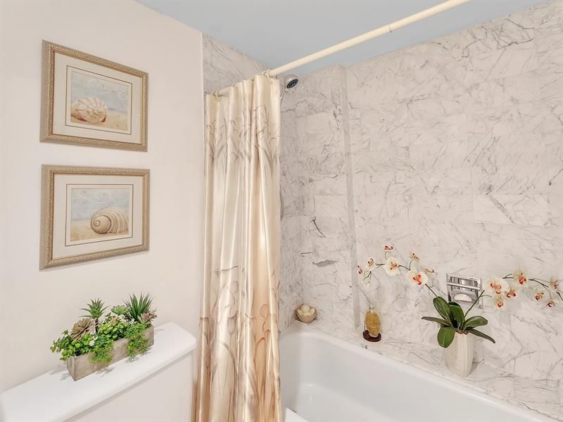 1150 Hillsboro Mile, Unit 914, Hillsboro Beach, FL 33062 Photo