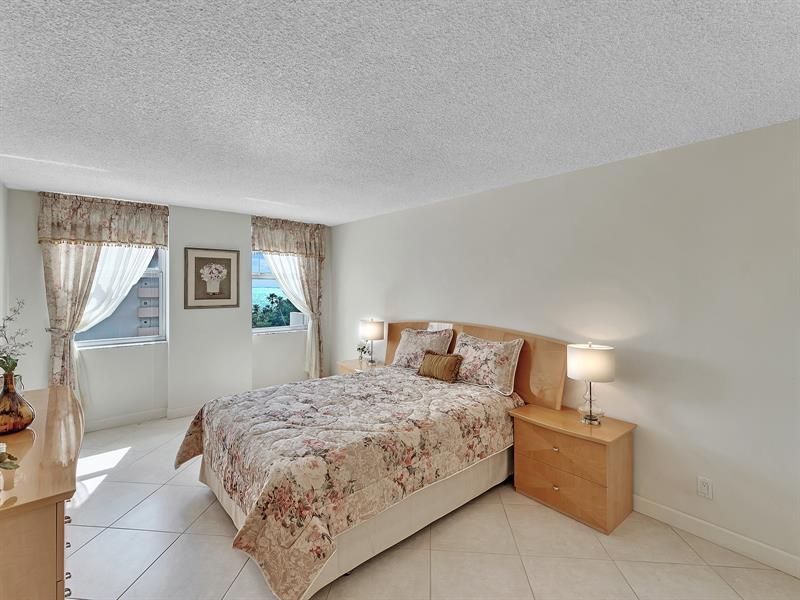 1150 Hillsboro Mile, Unit 914, Hillsboro Beach, FL 33062 Photo