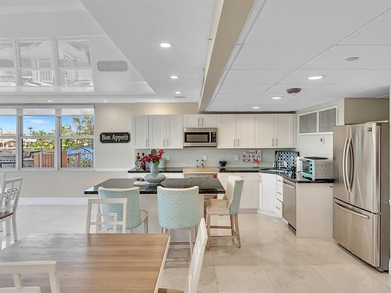 1150 Hillsboro Mile, Unit 914, Hillsboro Beach, FL 33062 Photo