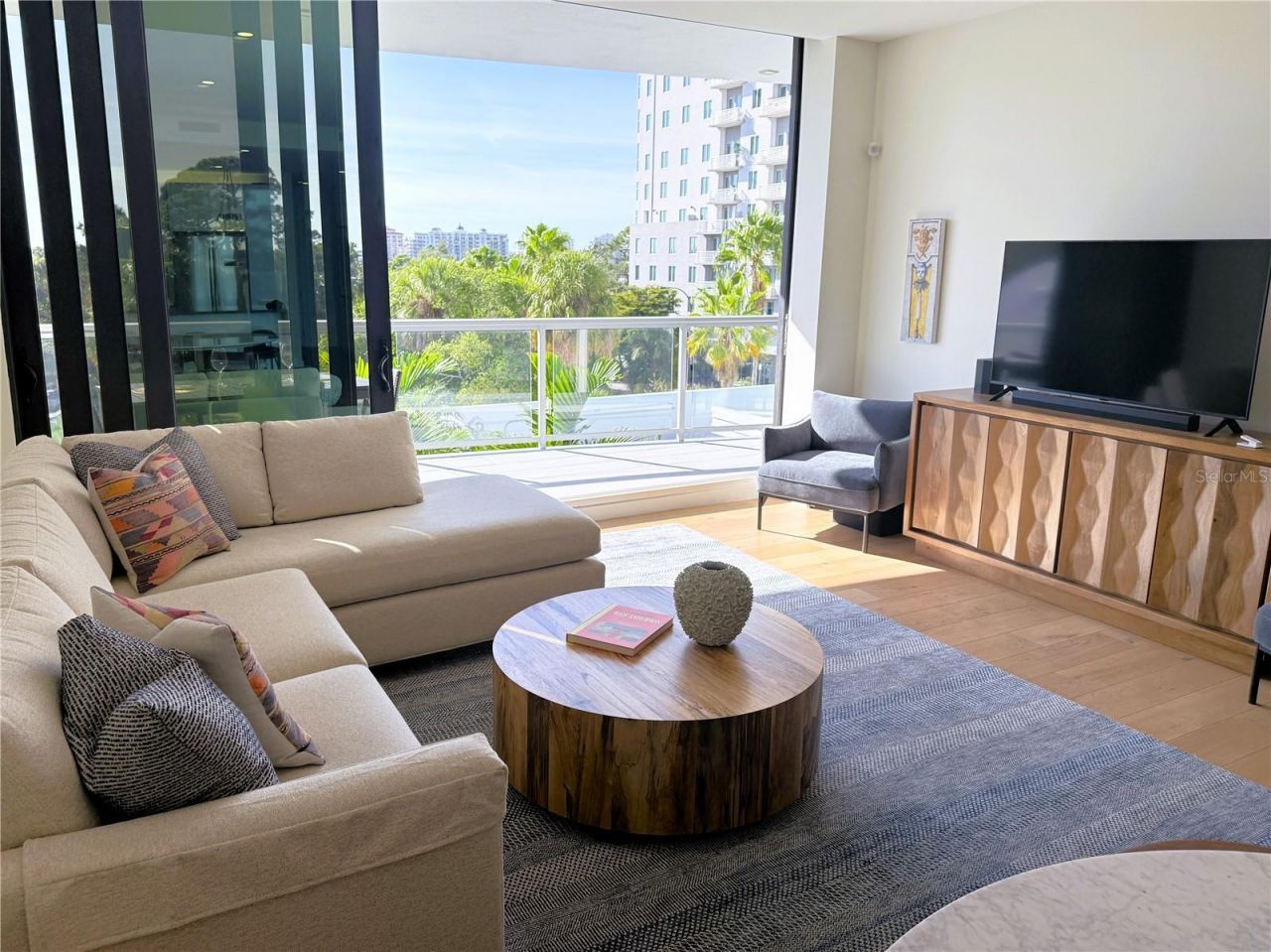 300 S Pineapple Avenue, Unit 302, Sarasota, FL 34236 Photo