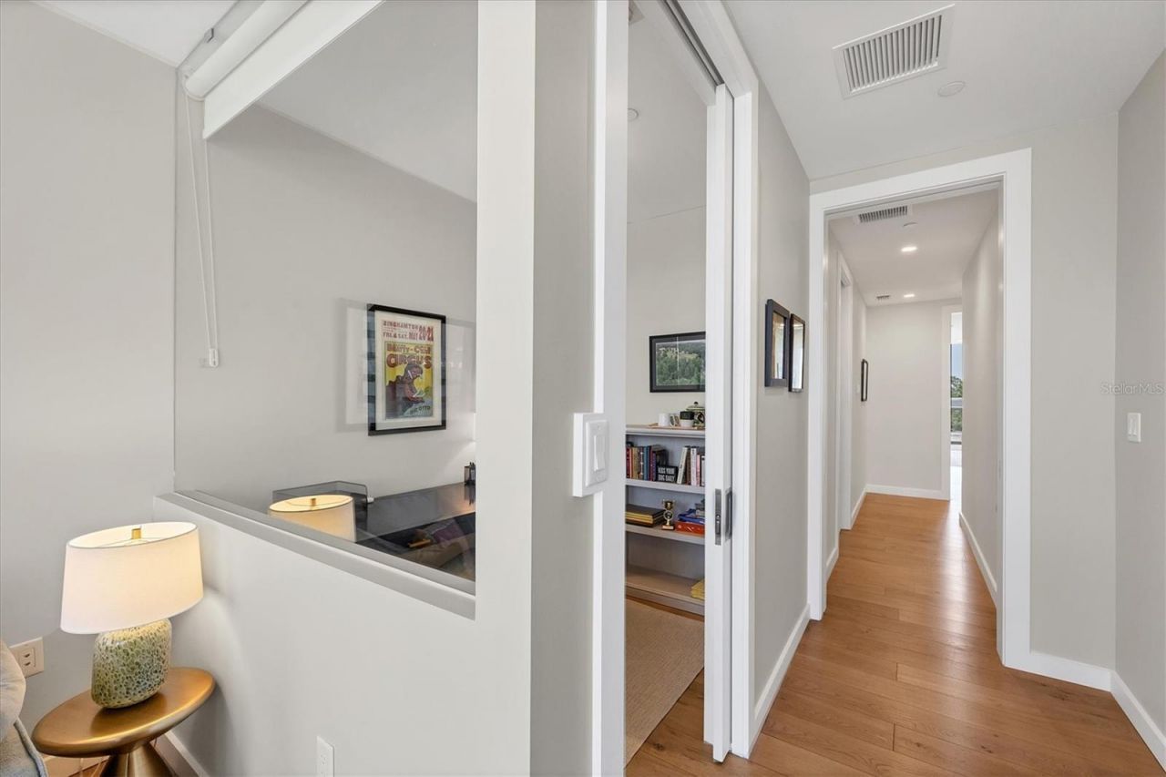 300 S Pineapple Avenue, Unit 302, Sarasota, FL 34236 Photo