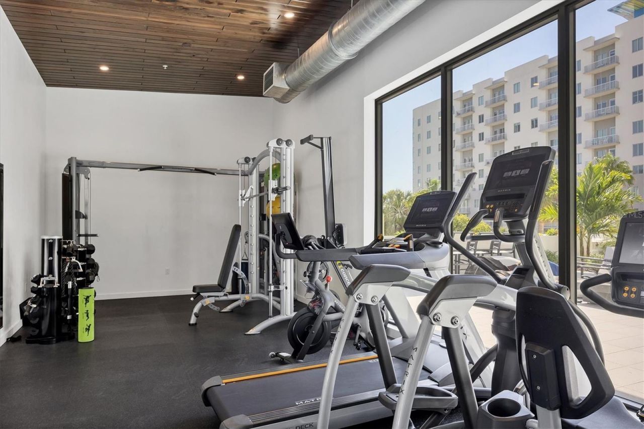 300 S Pineapple Avenue, Unit 302, Sarasota, FL 34236 Photo