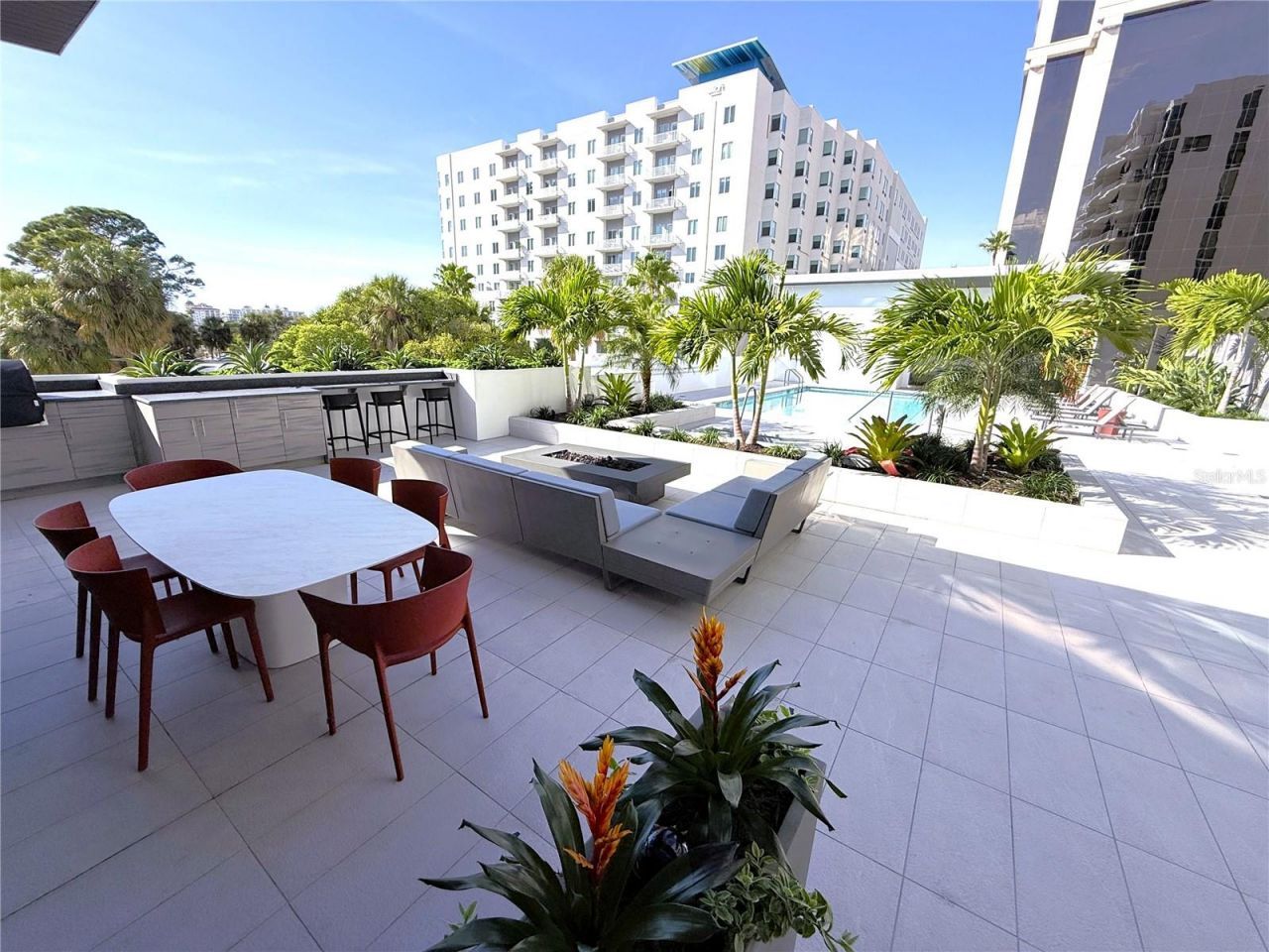 300 S Pineapple Avenue, Unit 302, Sarasota, FL 34236 Photo