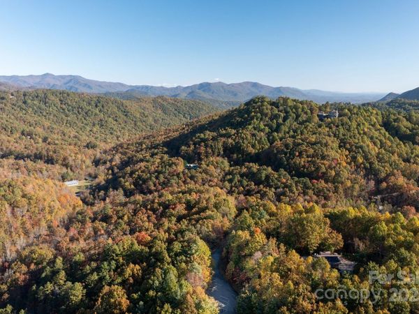 9 Wapama Falls Drive, Black Mountain, NC 28711