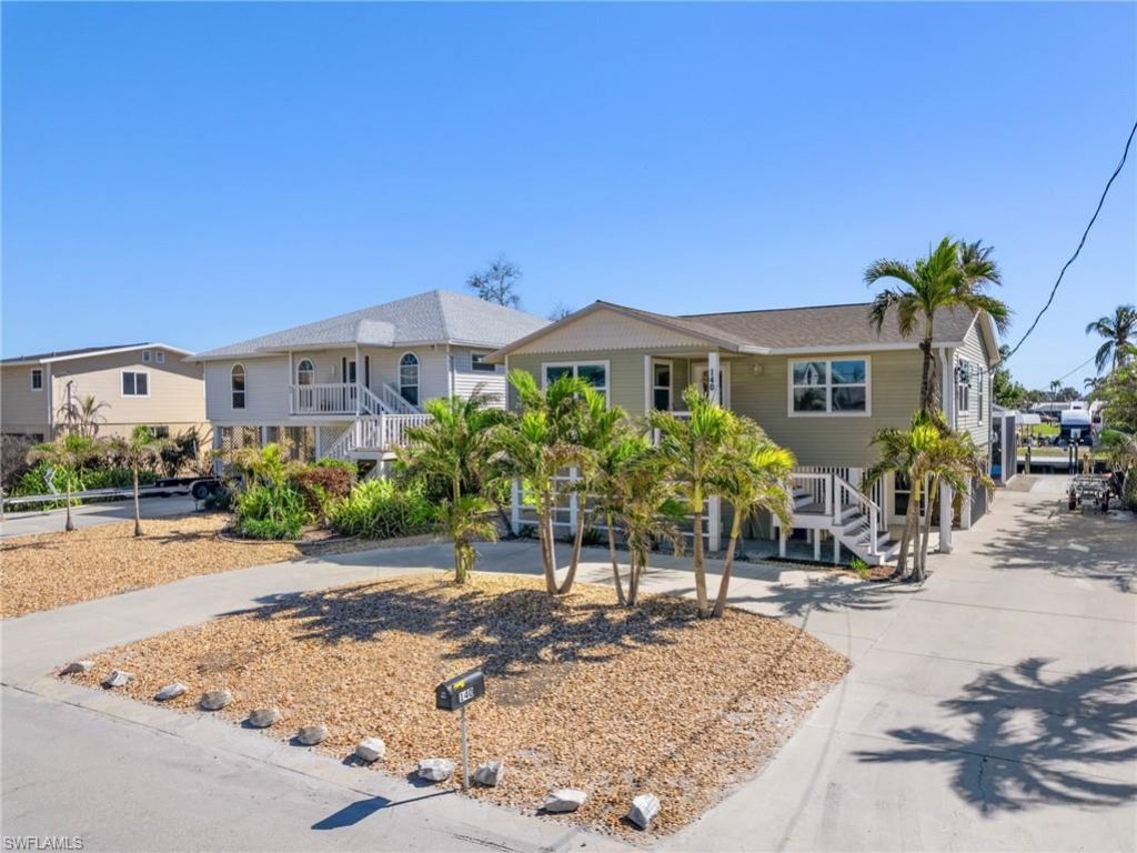 140 Curlew St, Fort Myers Beach, FL 33931 Photo